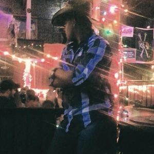 Meet your Posher, Aaron